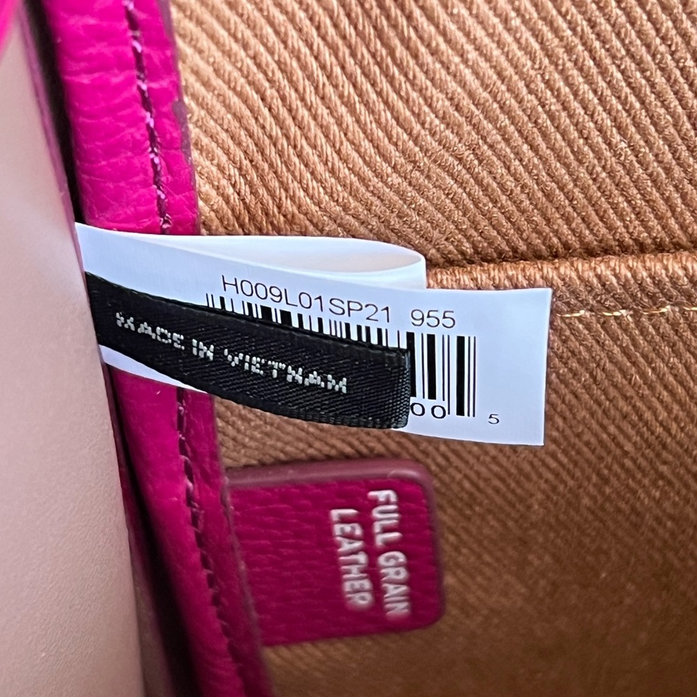 💰SOLD - H009L01SP21 - Marc Jacobs The Leather Small Tote Bag - Picture 12 of 15
